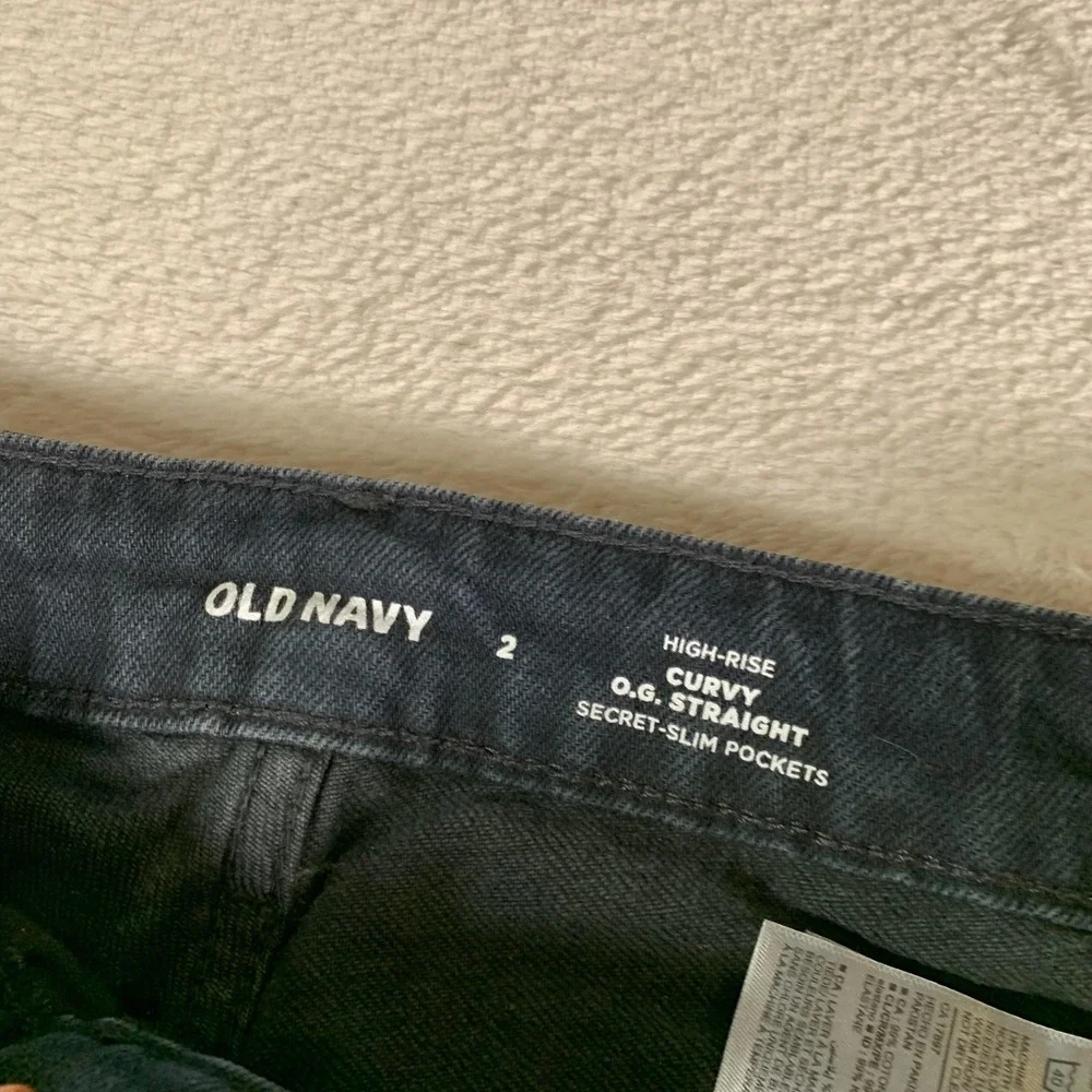 Old Navy Jeans Womens 2 Dark Wash High Rise Curvy OG Straight Distressed Raw Hem